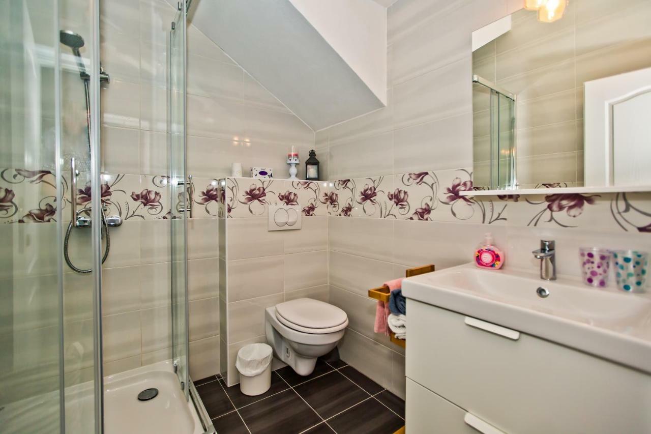 Ivusic Apartment Hvar Town