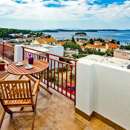 Apartments Ivusic Hvar Town Exterior foto